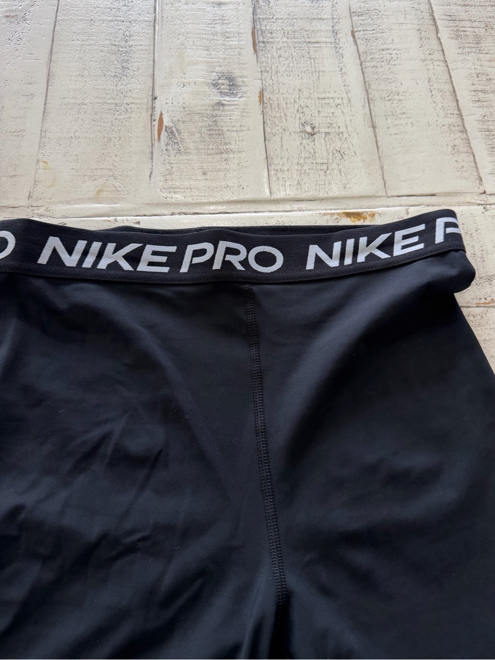Nike Pro High Rise 7 inch inseam Spandex Shorts - Picture 6 of 10